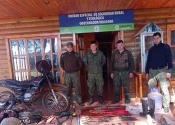 SECUESTRAN ARMAS DE FUEGO Y DETIENEN A TRES HOMBRES EN VIRASORO