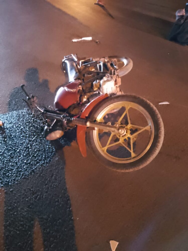 CRUZÓ EL SEMÁFORO EN ROJO Y PROVOCÓ UN ACCIDENTE CON HERIDOS