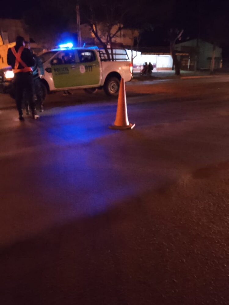 CRUZÓ EL SEMÁFORO EN ROJO Y PROVOCÓ UN ACCIDENTE CON HERIDOS