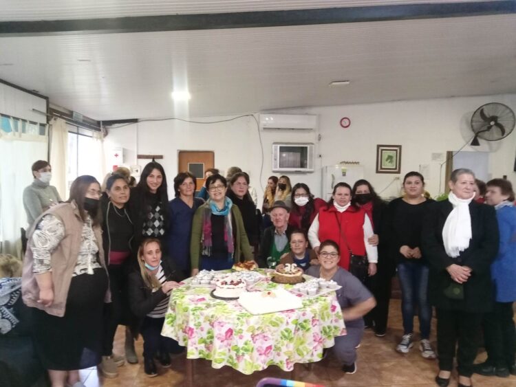FESTEJO CON ABUELOS: “36 ANIVERSARIO DEL HOGAR DE ANCIANOS” DE VIRASORO