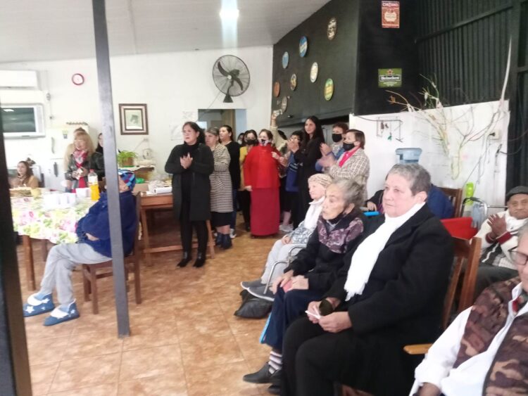 FESTEJO CON ABUELOS: “36 ANIVERSARIO DEL HOGAR DE ANCIANOS” DE VIRASORO