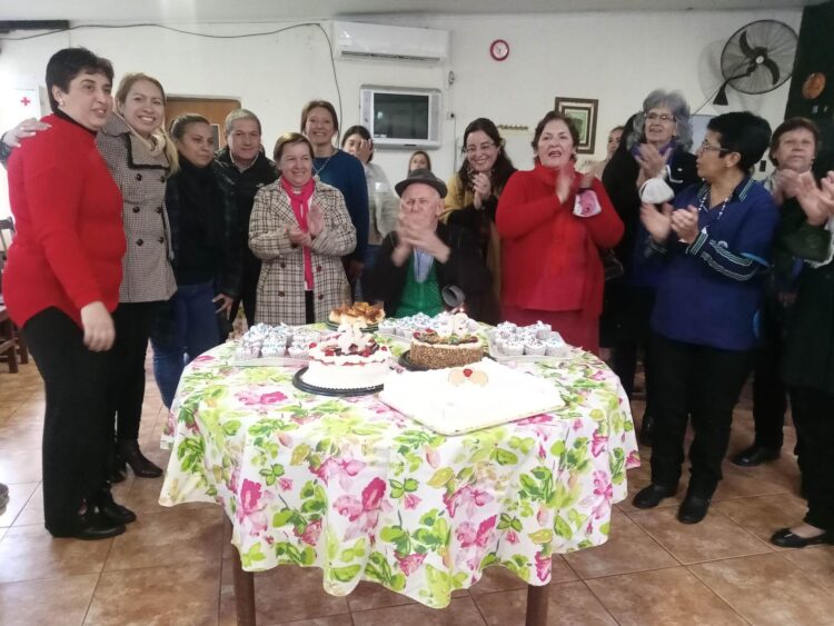 FESTEJO CON ABUELOS: “36 ANIVERSARIO DEL HOGAR DE ANCIANOS” DE VIRASORO