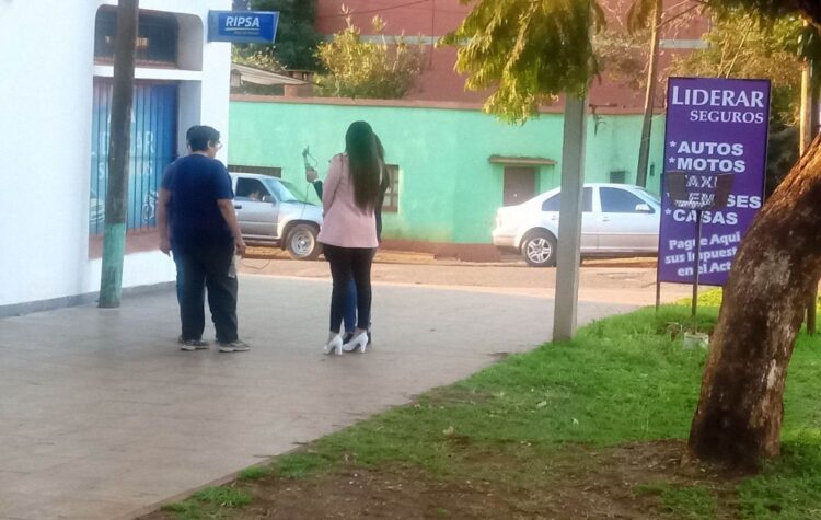 CASO TABLADO:  “LA GRAN MANIFESTACIÓN DE UNA SOLA PERSONA”