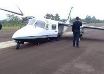 AVIÓN LIGADO A VIRASORO ATERRIZÓ DE EMERGENCIA EN APÓSTOLES