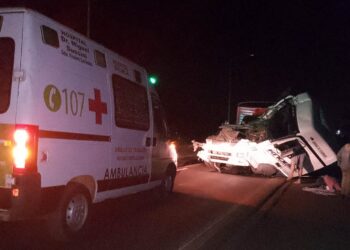 TREMENDA COLISIÓN DE DOS CAMIONES EN EL ACCESO NORTE DE VIRASORO