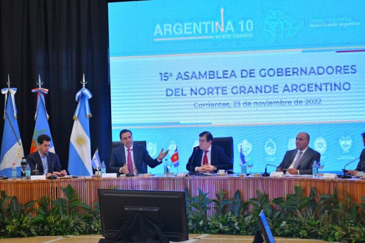 NORTE GRANDE: VALDÉS FUE ANFITRIÓN DE DIEZ MANDATARIOS Y FUNCIONARIOS NACIONALES