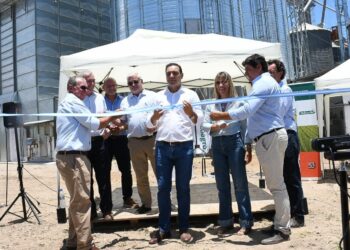 VALDÉS: “CREAN EN CORRIENTES” Y APUESTEN AL SECTOR PRODUCTIVO