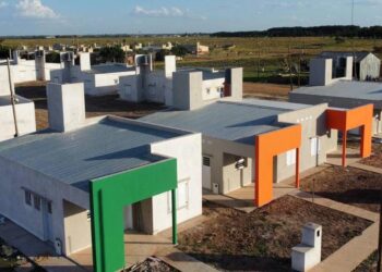 IMPORTANTE AVANCE EN 100 VIVIENDAS Y EN TRABAJOS DE SANEAMIENTO EN SANTO TOMÉ