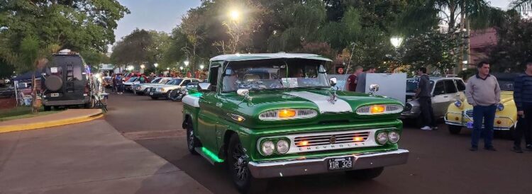 CON GRAN ÉXITO SE REALIZÓ ENCUENTRO DE AUTOS CLÁSICOS EN COLONIA LIEBIG