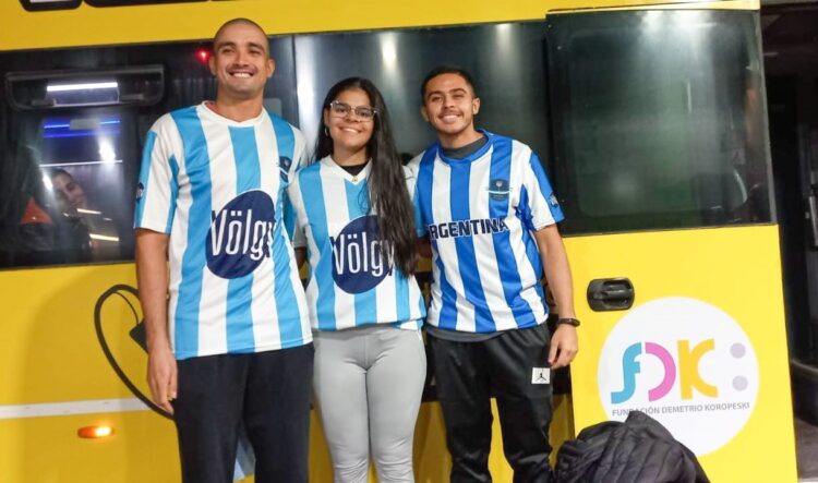 TRES CORRENTINOS VIAJAN A LA INDIA REPRESENTANDO A LA ARGENTINA EN EL MUNCIAL DE CESTOBALL
