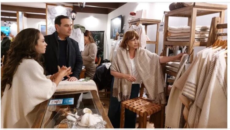 GUSTAVO VALDÉS DIJO PRESENTE EN EL STAND DE CORRIENTES EN LA RURAL DE PALERMO