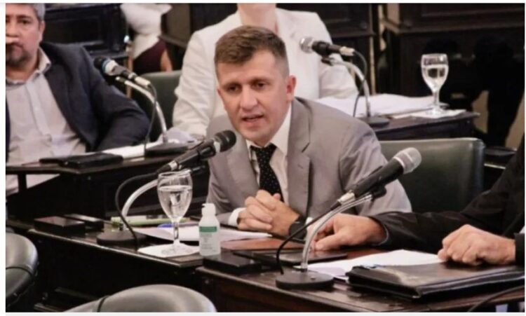 DIPUTADO K PIDE CONTINUIDAD DEL “PROGRESAR” PARA QUE LOS ASESINOS DE MORENA “PUEDAN SEGUIR ESTUDIANDO”