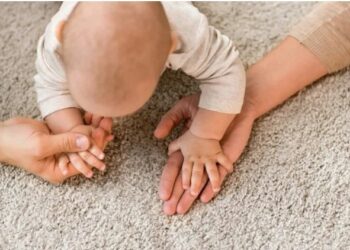 UNA PAREJA SANTOTOMEÑA SE ARREPINTIÓ DE DAR SU HIJO EN ADOPCIÓN Y LA JUSTICIA LES APOYÓ