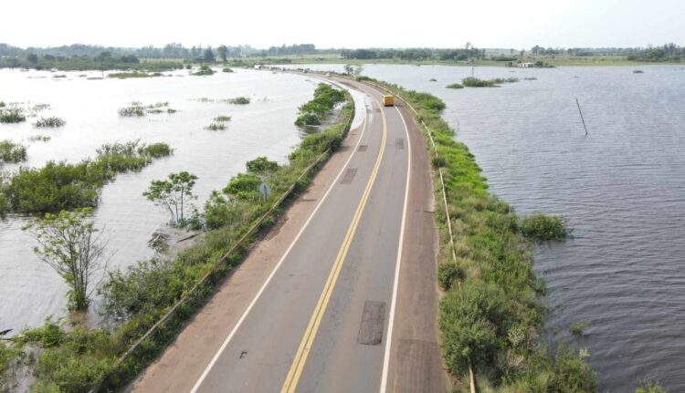 INTERRUMPEN EL TRÁNSITO EN HORARIO NOCTURNO ENTRE SANTO TOMÉ Y VIRASOROS