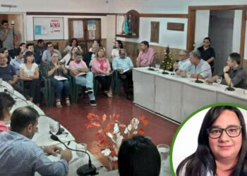 EMILIANO FERNÁNDEZ vs. SILVA ORTÍZ – AUDIENCIA PÚBLICA: ¿ESCÁNDALO o PAPELÓN?