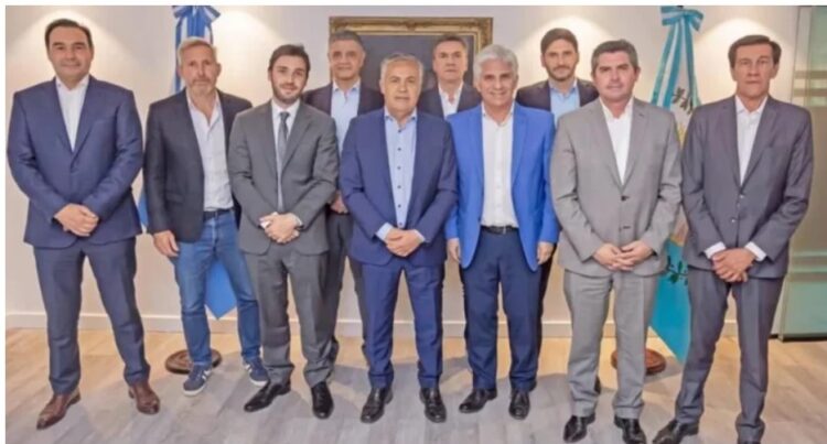 FRACASO EN LA LEY DE MILEI: “AGREDEN A QUIENES ACOMPAÑAMOS” VALDÉS ENTRE LOS FIRMANTES