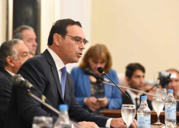 VALDÉS INAUGURÓ EL PERIODO DE SESIONES ORDINARIAS: RECLAMOS A NACIÓN – COMPROMISO CON LOS CORRENTINOS – PUNTOS SALIENTES DEL DISCURSO