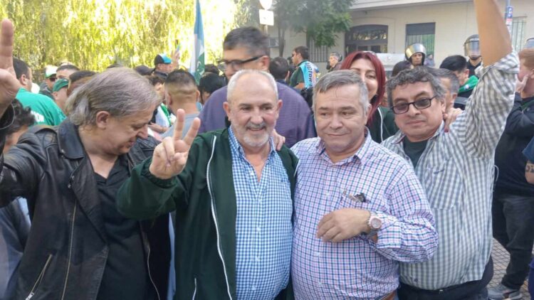 FUERTE PRESENCIA DE STIA VIRASORO EN LA MANIFESTACIÓN DE RECLAMO SALARIAL EN BUENOS AIRES