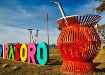 GOBERNADOR VIRASORO CELEBRA 98 AÑOS DE LA IMPOSICIÓN DEL NOMBRE